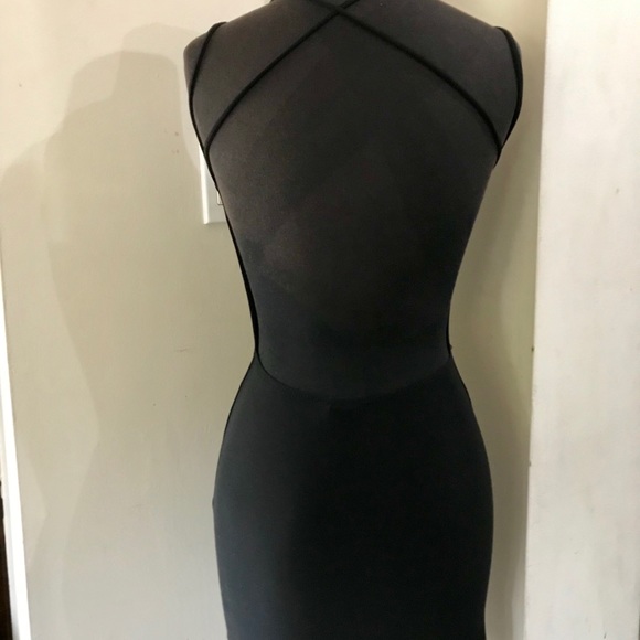 Little Black Backless Dress - Picture 2 of 5